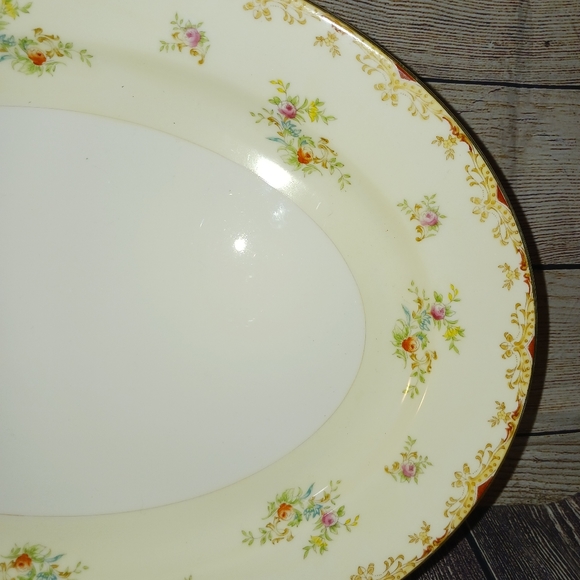 Vintage MEITO CHINA Oval Serving Platter, Hand Painted, 16"x11.5", Gold Trim - Picture 2 of 9